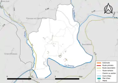 Carte en couleur présentant le réseau hydrographique de la commune
