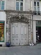 Immeuble inscrit MH, au no&nbsp;27