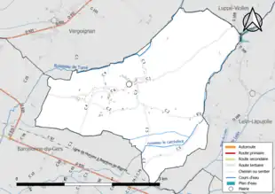 Carte en couleur présentant le réseau hydrographique de la commune