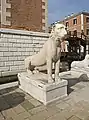 Le 3e&nbsp;lion (de Delos)