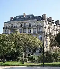 No 41 : Yacht Club de France.