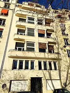 No&nbsp;44, quai Louis-Blériot (1935).