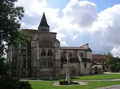 Église Saint-Amand.