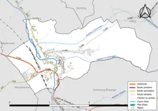 Carte en couleur présentant le réseau hydrographique de la commune