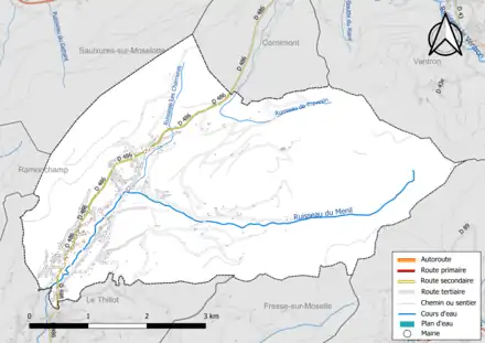 Carte en couleur présentant le réseau hydrographique de la commune