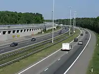 L'A1 longeant un tunnel de la LGV 4 à proximité de Schoten.