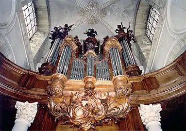 Abbaye de Mondaye (Calvados), église abbatiale, grand orgue.