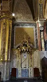 Emplacement du trône épiscopal.