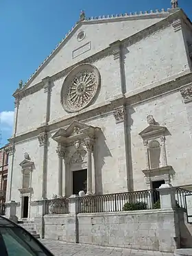 Image illustrative de l’article Cathédrale d'Acquaviva delle Fonti