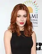 Elena Satine interprète Judi Silver.