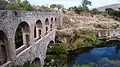 Ancien aqueduc.
