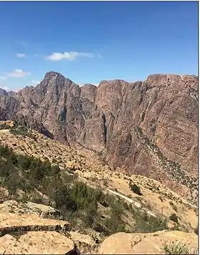 Vue sur le djebel Adad Medni.