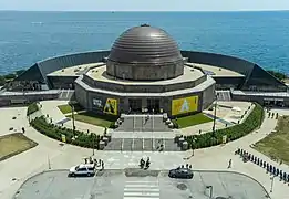 Le planétarium Adler, au nord-est de Northerly Island.
