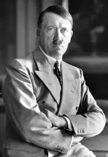 Adolf Hitler, Reich allemand