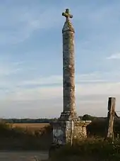Croix de la Tuilière à Agris