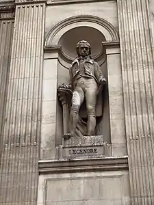 Legendre, Paris, hôtel de ville