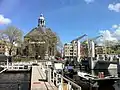 La place devant la Oosterkerk.