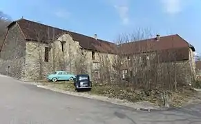 Quelques vestiges du prieuré.