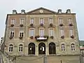 Ancien hôtel de ville.