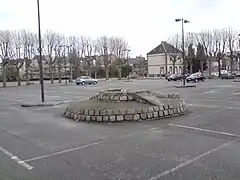 Ancienne place d'armes du quartier Tilly à Évreux.