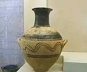 Amphore cinéraire attique Protogéométrique, au cheval. Xe&nbsp;siècle. Musée archéologique du Céramique