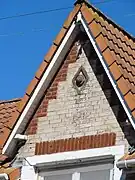 Détail d'un pignon.