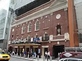 Image décrite ci-après