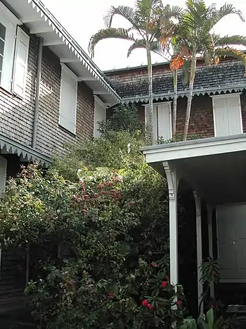 À Saint-Denis de La Réunion.