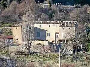 Aurel, maison provençale traditionnelle.