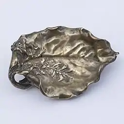 Vide-poche, bronze, 13&nbsp;cm.