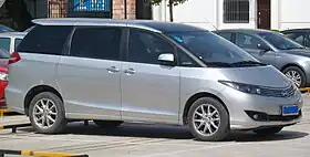 BYD M6