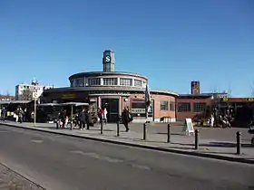 Image illustrative de l’article Gare de Berlin Feuerbachstraße