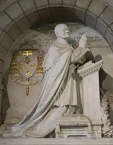 Monument funéraire du cardinal Amette (1923), Paris, crypte de la basilique du Sacré-Cœur de Montmartre.