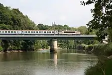 BB 7200 no&nbsp;7338 tractant un TER Aquitaine.