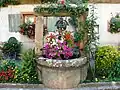 Fontaine circulaire du XVe siècle.