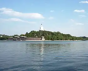 Image illustrative de l’article Parc Beihai