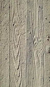 Pilastre en « béton brut » du bâtiment Réaumur.