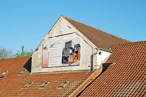 Le pignon de la grange.