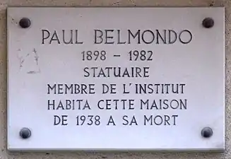 Plaque au no&nbsp;4.