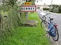 Entrée de Benney.