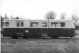 Autorail type A 80 E pour  Madagascar.