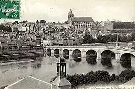 Le pont et la cathédrale, en 1908.