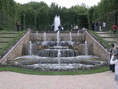 Bosquet des Trois-Fontaines - Jardin de Versailles - Cascade