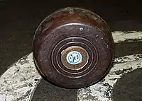 Bourle en bois de noyer, d'environ 2&nbsp;kg.