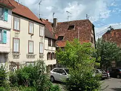 Maisons de la place (les n°20 à 23)