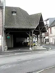 La halle de Brezolles.