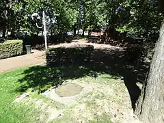 Tête de puits matérialisée no&nbsp;1.