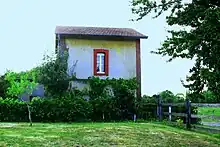 photographie représentant l'ancienne halte sur l'ancienne ligne de chemin de fer