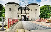 Porte Sainte-Croix (nl) à Bruges.