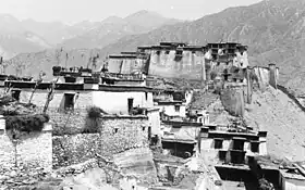 Image illustrative de l’article Dzong de Rinpung (Shigatsé)